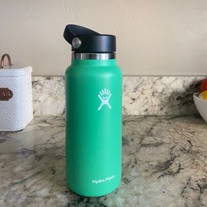 bnwot hydro flask